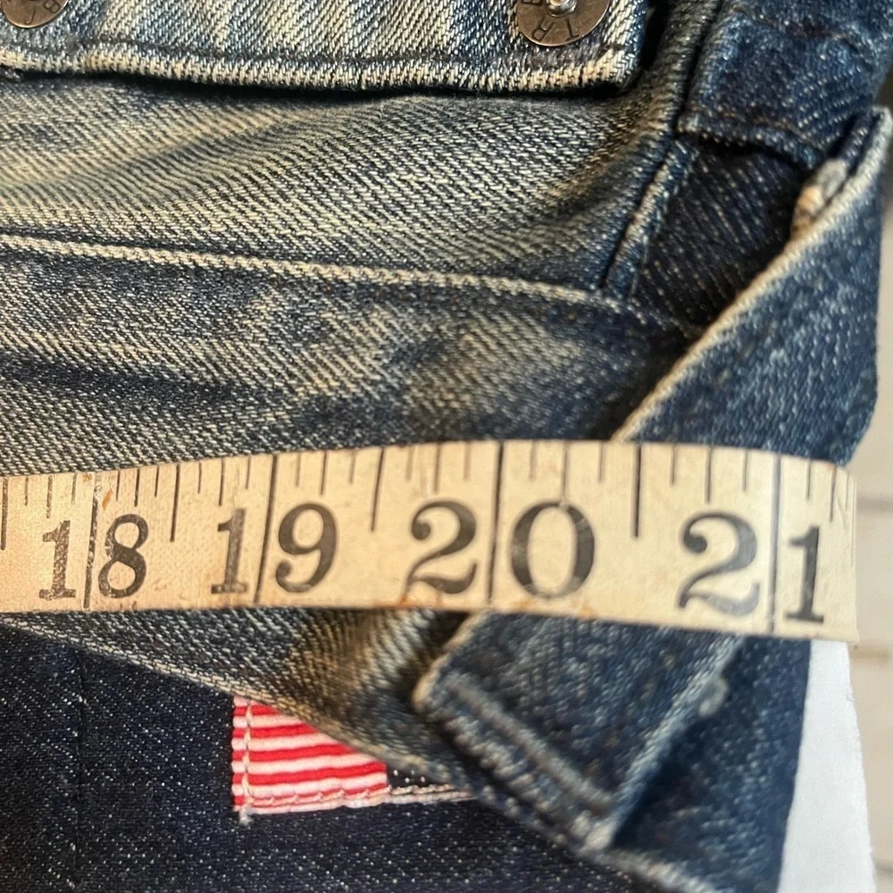 True Religion DEAN Tapered Jeans Shorts Sz 38 Distressed Fray Bottom